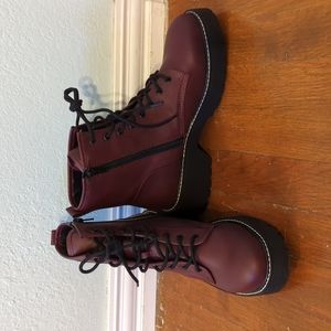 NWOT Madden Girl Boot